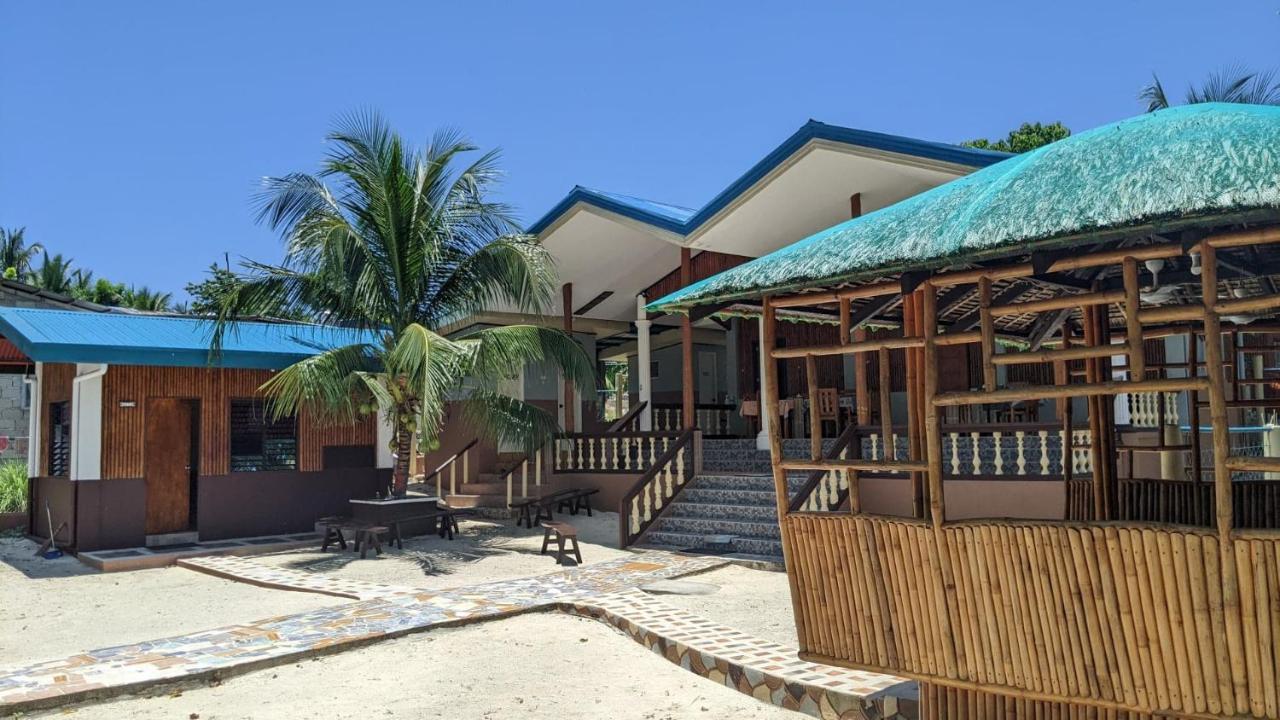 Maya Guest House - Sipaway Island San Carlos  エクステリア 写真