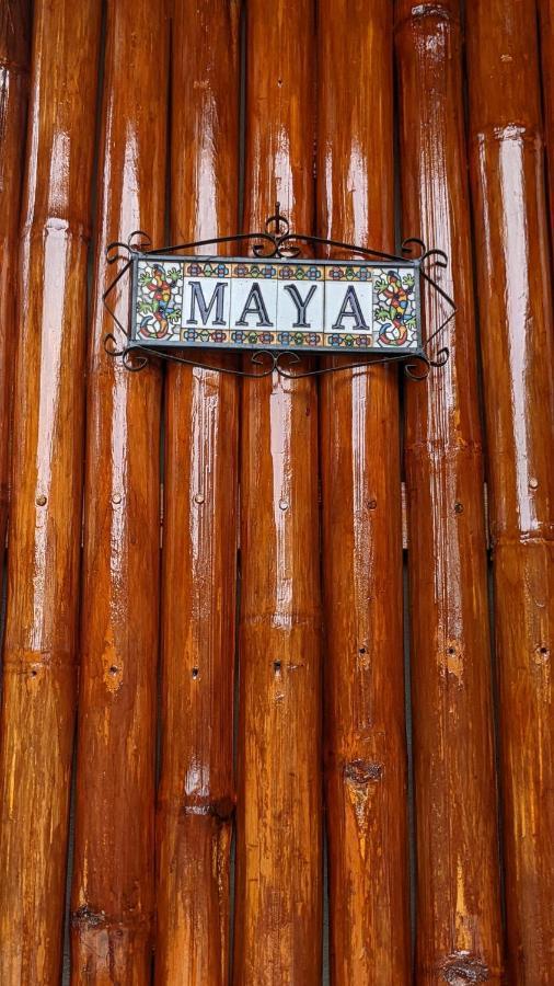 Maya Guest House - Sipaway Island San Carlos  エクステリア 写真